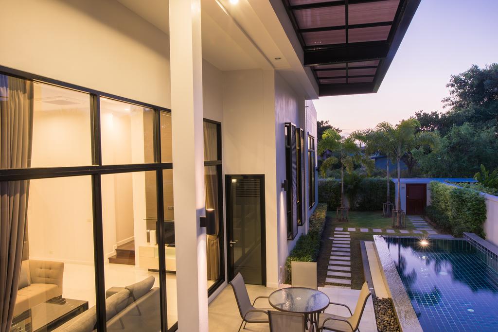 We By Sirin Pool Feriehus Hua Hin