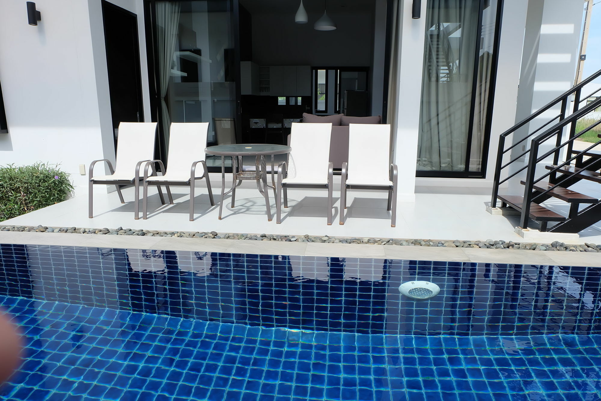 We By Sirin Pool *
